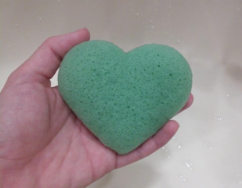 Heart shaped konjac sponge