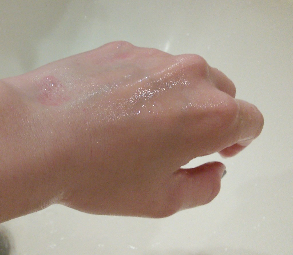 Results of Innisfree Green Tea Pure Cleansing Oil makeup removal test