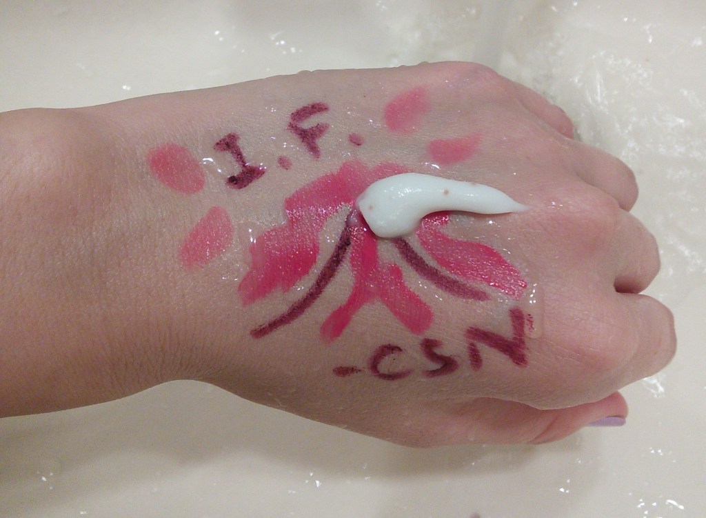 One squirt of Innisfree Jeju Volcanic Pore Cleansing Foam. I know what it looks like. Stop giggling.