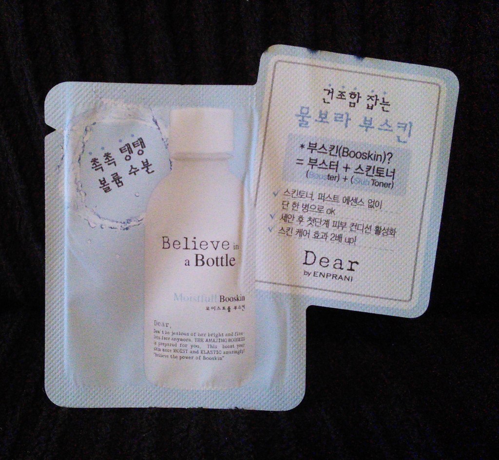 Sample of Dear by Enprani Moistfull Booskin, front