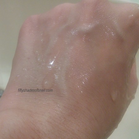 Rinsing off Primera Smooth Cleansing Cream