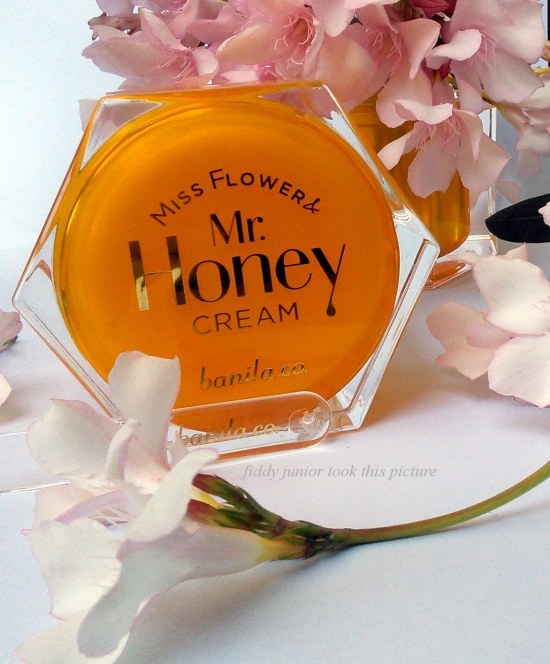 Banila Co Miss Flower Mr Honey moisturizing cream