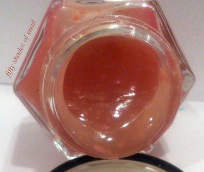 Mamonde Rose Honey sleeping pack texture