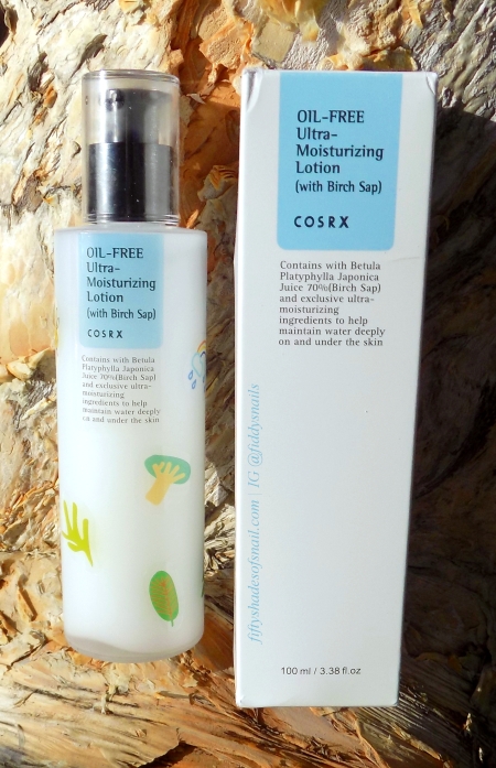 Review of COSRX Oil-Free Ultra-Moisturizing Lotion
