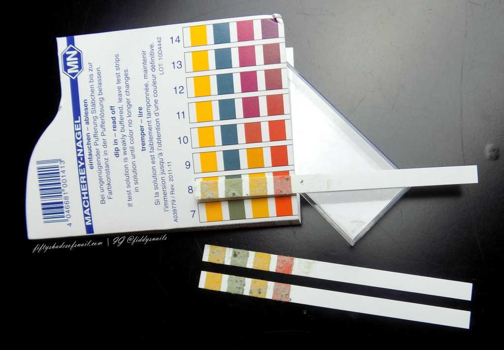 Skin & Lab clay mask pH test