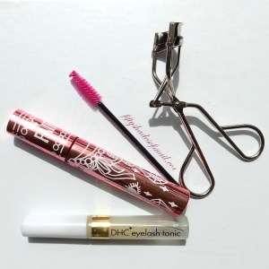 Asian eyelash tricks