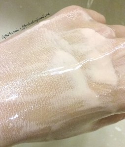 Sulwhasoo Gentle Cleansing Oil emulsified