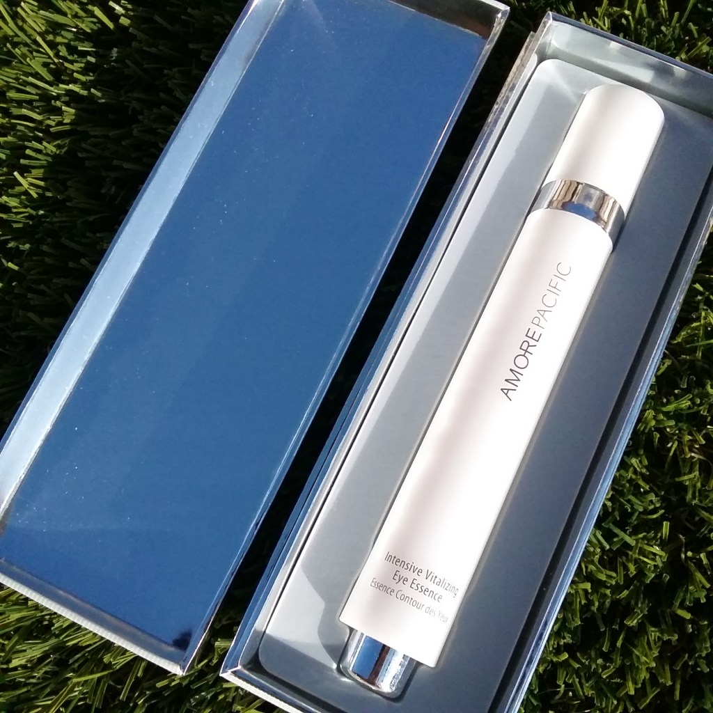 Review: Amorepacific Intensive Vitalizing Eye&nbsp;Essence